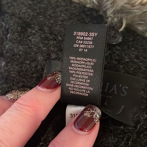 Victoria’s Secret Gray Removable Fur Collar Coat - Picture 10 of 11